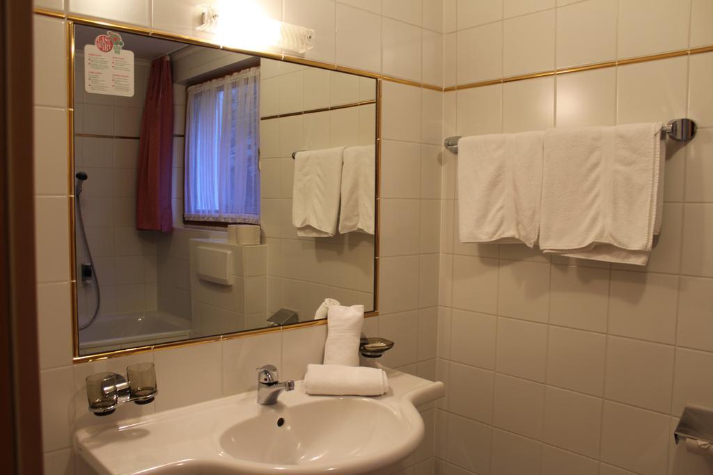 Hotel Höllroah Kappl  Exteriör bild